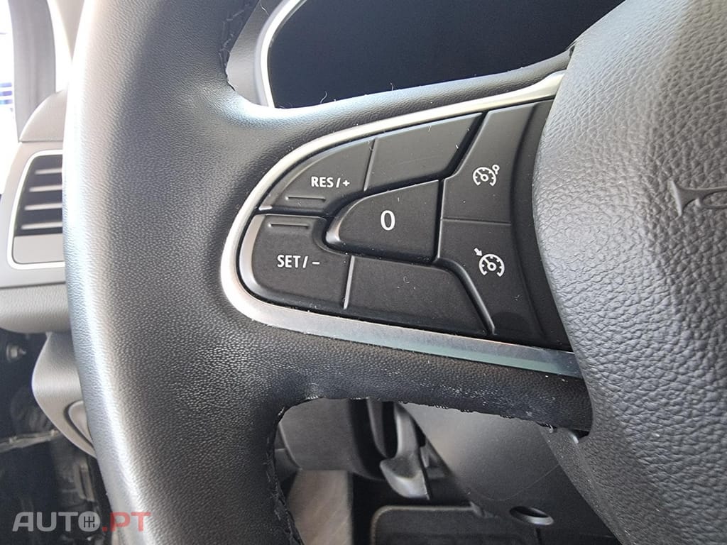 Renault Mégane Sport Tourer  1.6 E-Tech Plug-In Intens