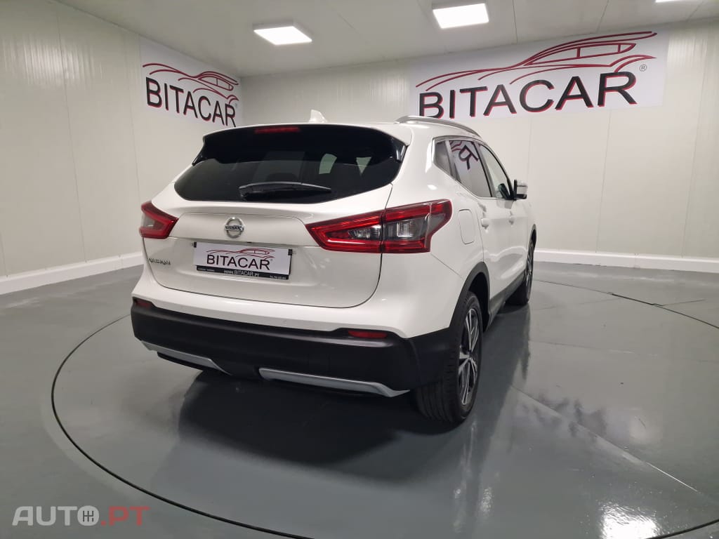 Nissan Qashqai 1.5 dCi N-Connecta