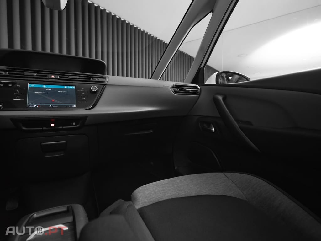 Citroen C4 SpaceTourer 1.2 PureTech Feel EAT8