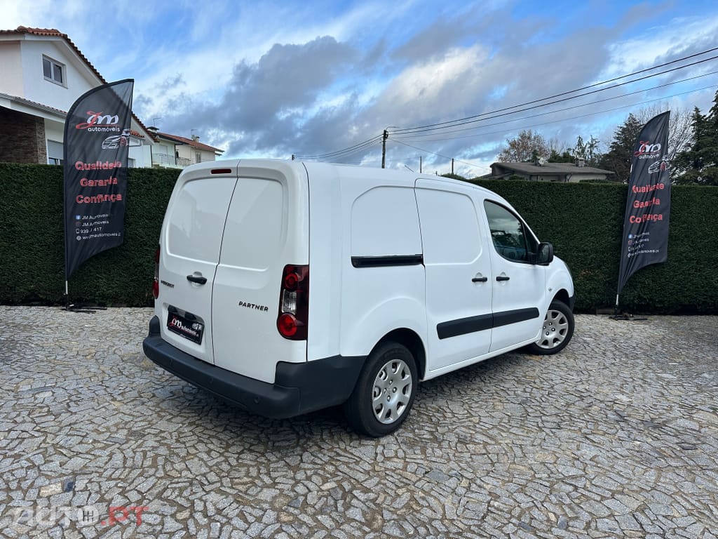 Peugeot Partner 1.6 BlueHDi L2 Premium 3L