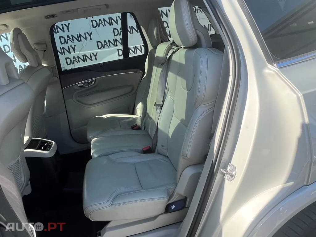 Volvo XC90 2.0 T8 PHEV Inscription Expression AWD