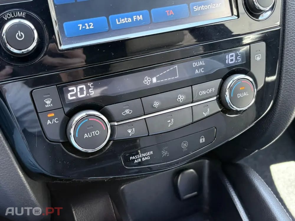 Nissan Qashqai 1.5 dCi Tekna Premium 17 Alcantara