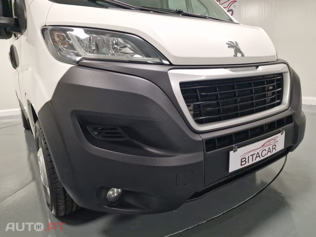 Peugeot Boxer 2.2 BlueHDi 335 L2H2 Pro GPS CAM. TRASEIRA IVA DEDUTIVEL