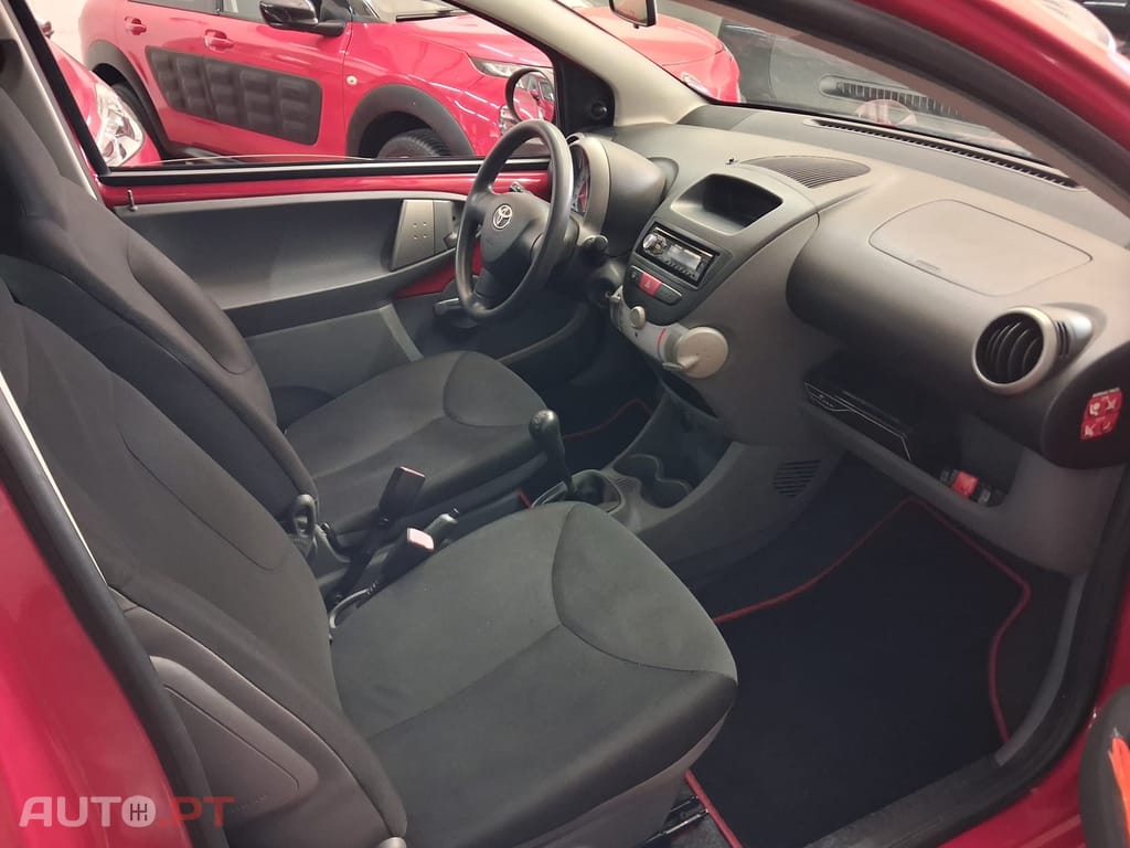 Toyota Aygo 1.0