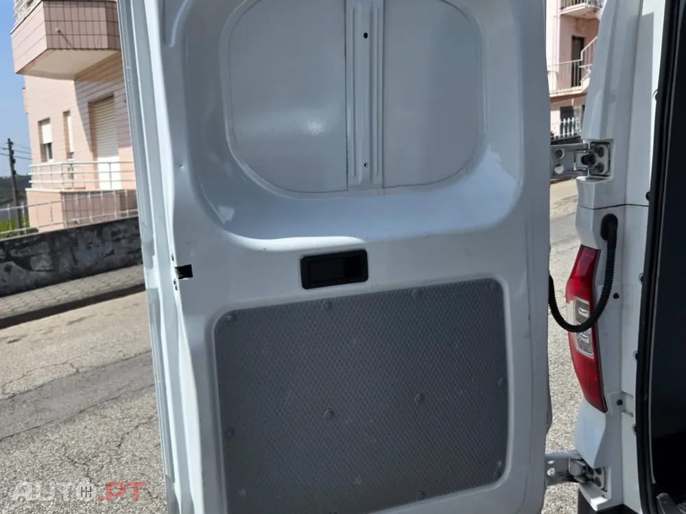 Maxus eDeliver 3 L2H1