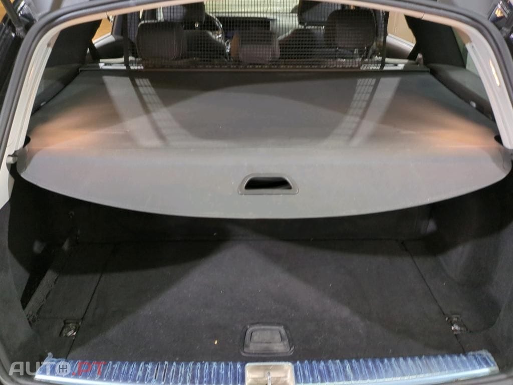 Mercedes-Benz E 300 de Avantgarde