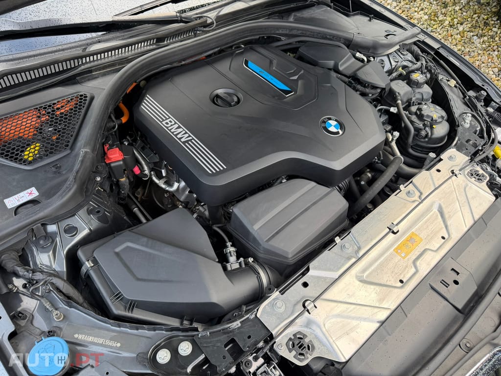 BMW 320 e Corporate Edition Auto