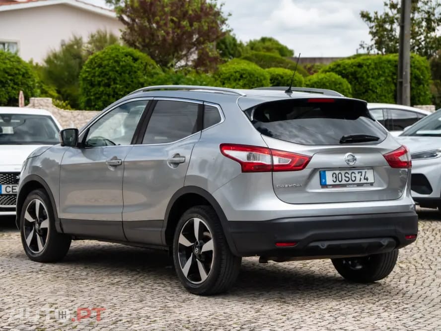 Nissan Qashqai 1.5 dCi N-Connecta