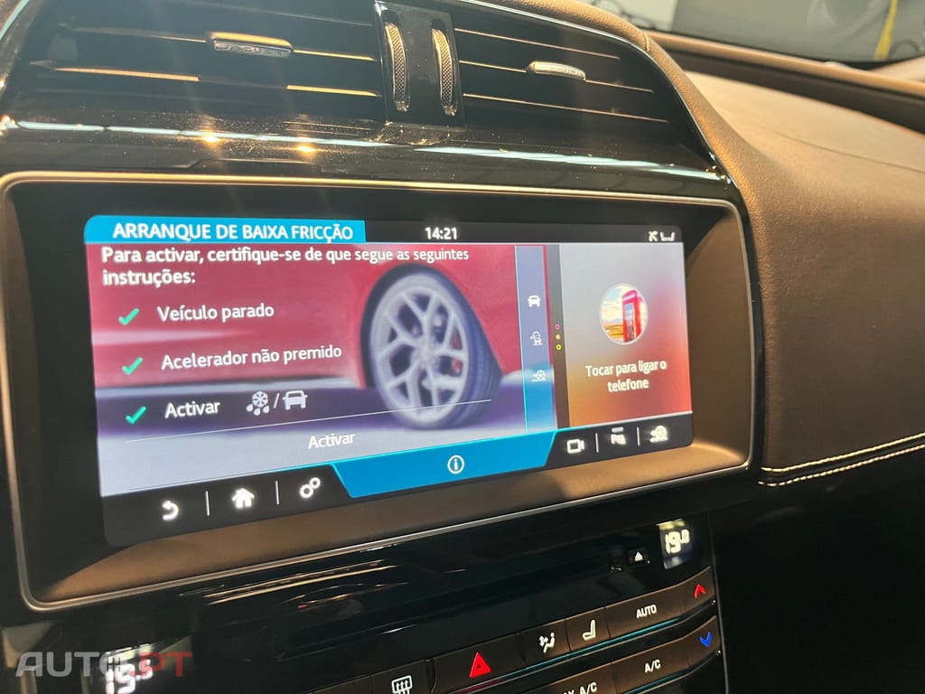 Jaguar XE 2.0D R-SPORT 180CV 