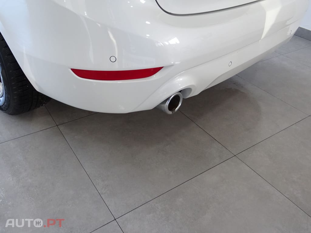 BMW 216 d 7L Line Luxury Auto