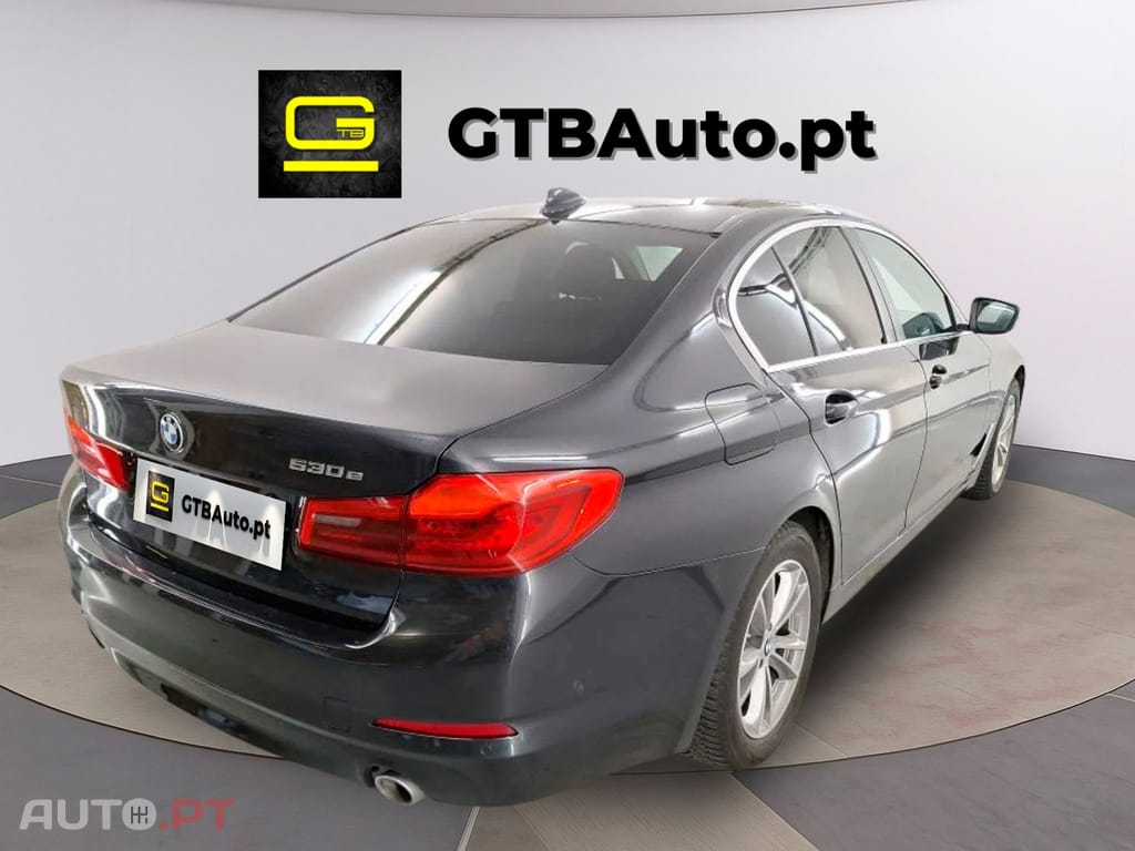 BMW 530 Performance I.V.A DEDUTIVEL 