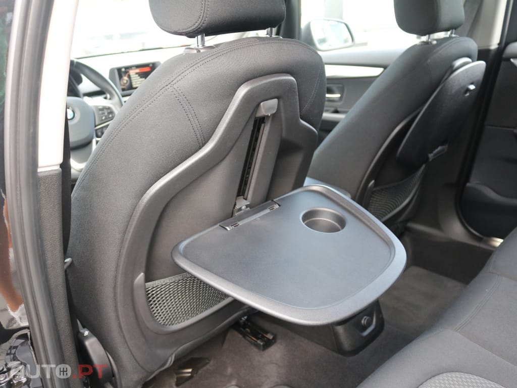 BMW 216 d
