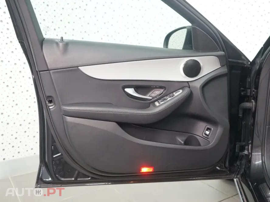 Mercedes-Benz C 300 de Edition