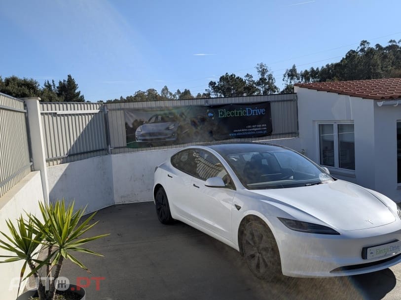 Tesla Model 3 Tração Traseira Premium