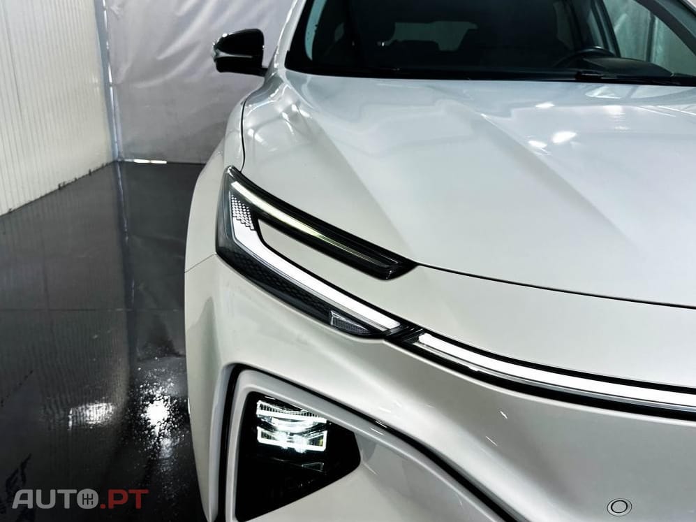 MG Marvel R 70 kWh AWD Performance