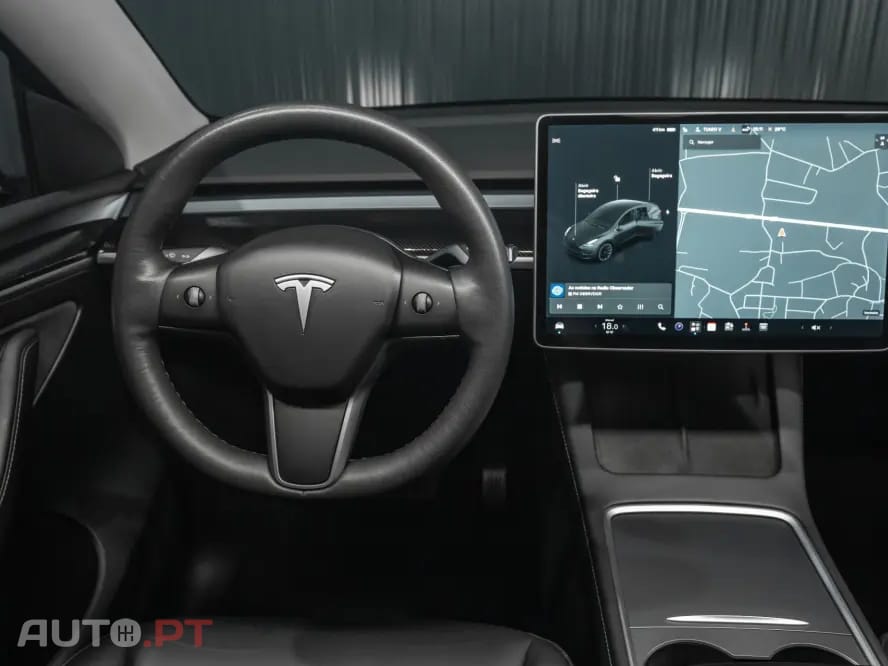 Tesla Model Y Long Range Dual Motor AWD