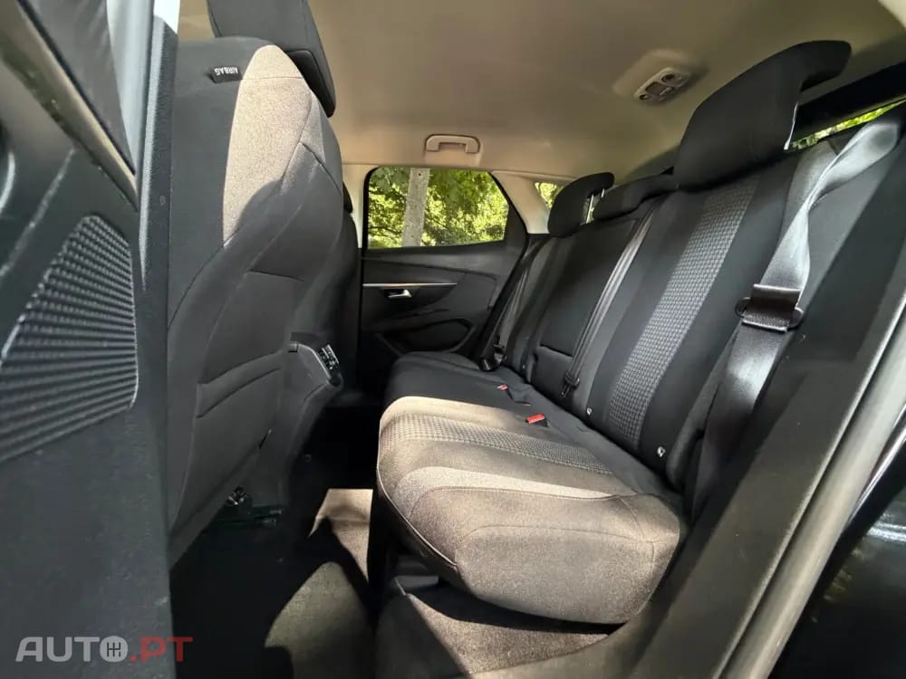 Peugeot 3008 1.2 PureTech Allure Pack EAT8