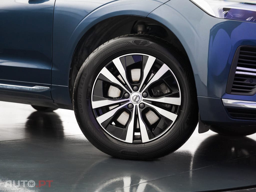 Volvo XC60 2.0 T6 PHEV Inscription Expression AWD