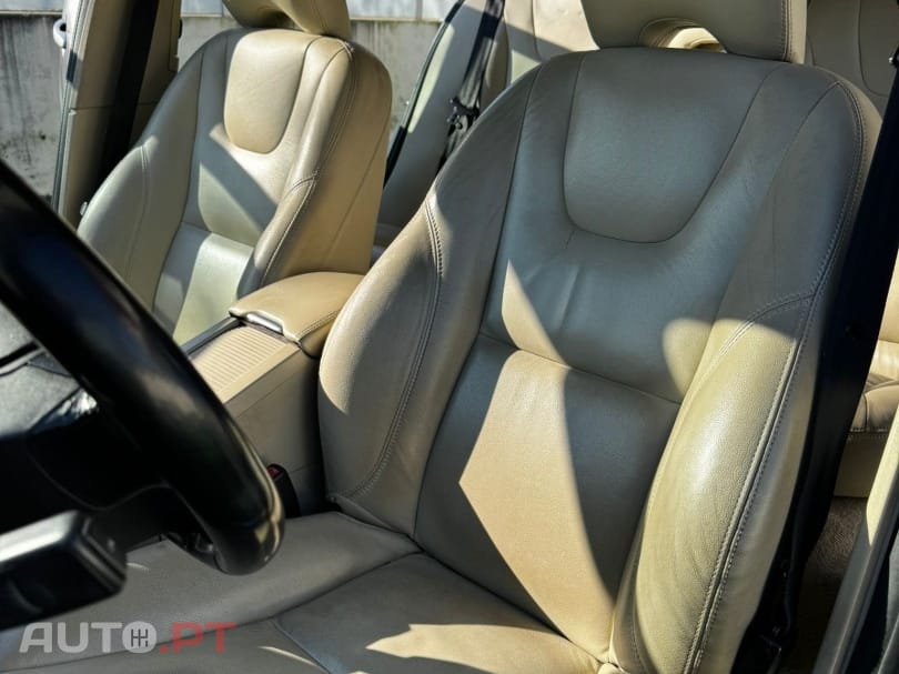 Volvo V60 1.6 D2 Drive Summum Start/Stop