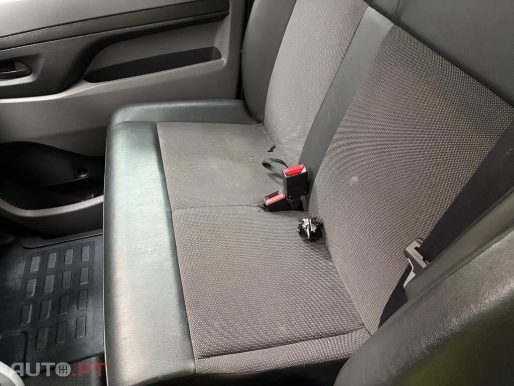 Peugeot Expert 2.0 BlueHDi Long Asphalt