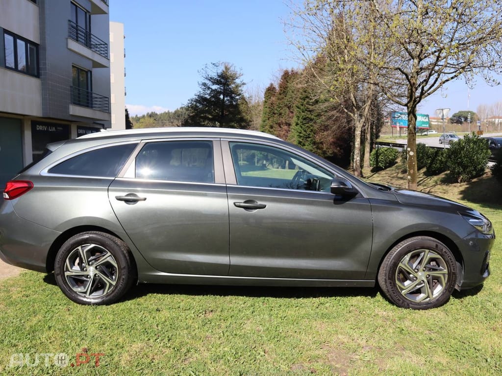 Hyundai i30 1.0 T-GDi Style Plus