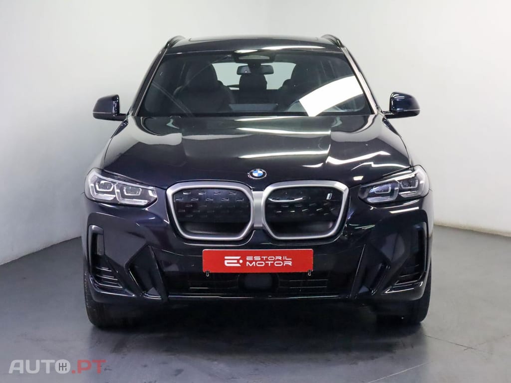 BMW iX3  Inspiring