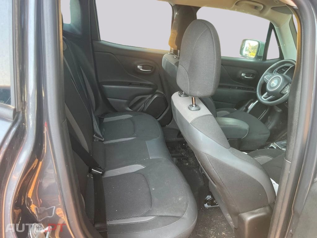 Jeep Renegade 4xe Limited AWD I.V.A DEDUTIVEL