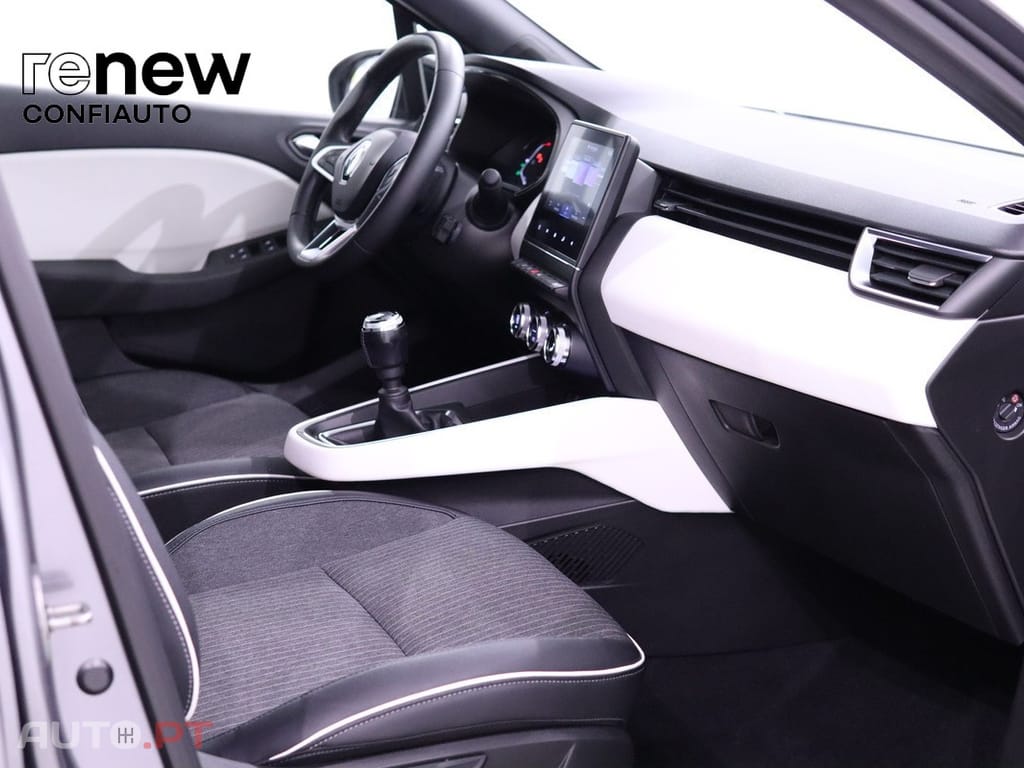 Renault Clio 1.0 TCe Techno Bi-Fuel