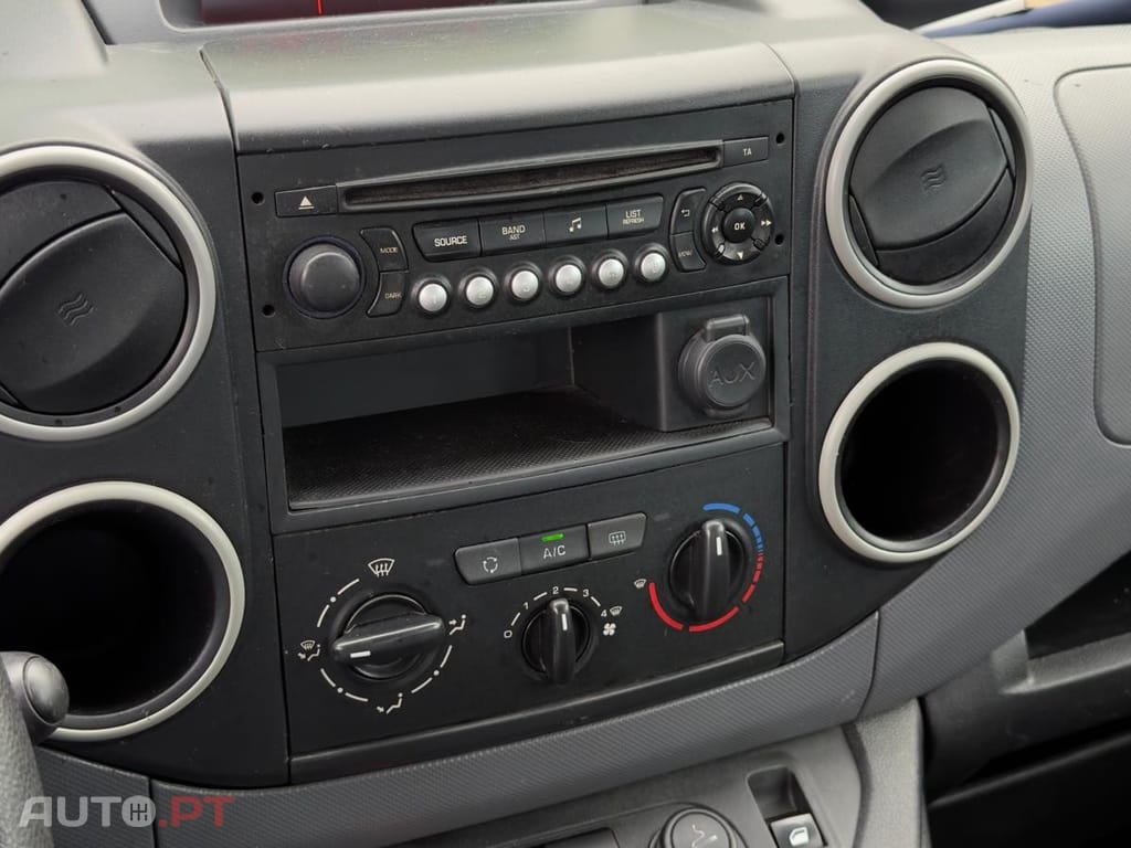 Peugeot Partner 1.6 HDI  5 LUGARES