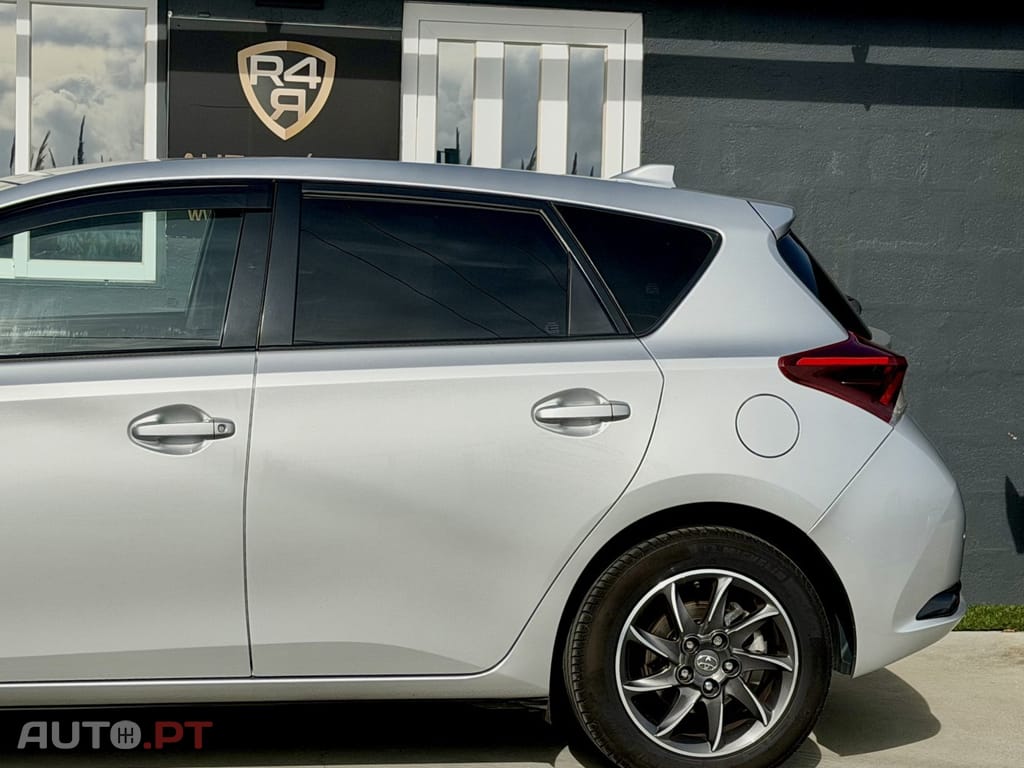 Toyota Auris 1.4 D-4D