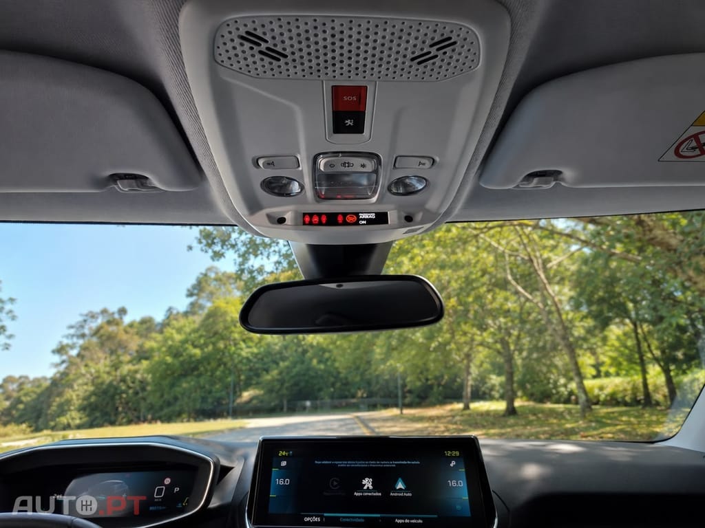 Peugeot E-208 50 kWh Allure