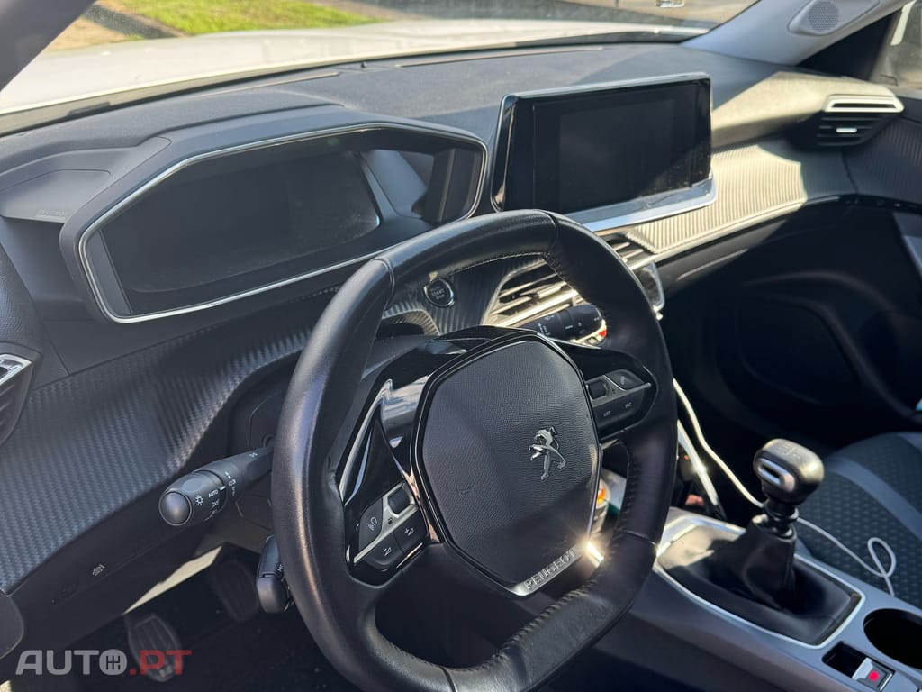 Peugeot 2008 allure