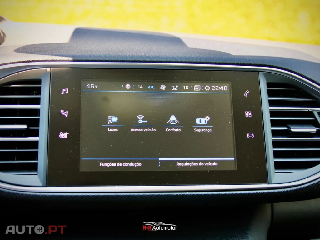 Peugeot 308 1.2 PureTech Business Line