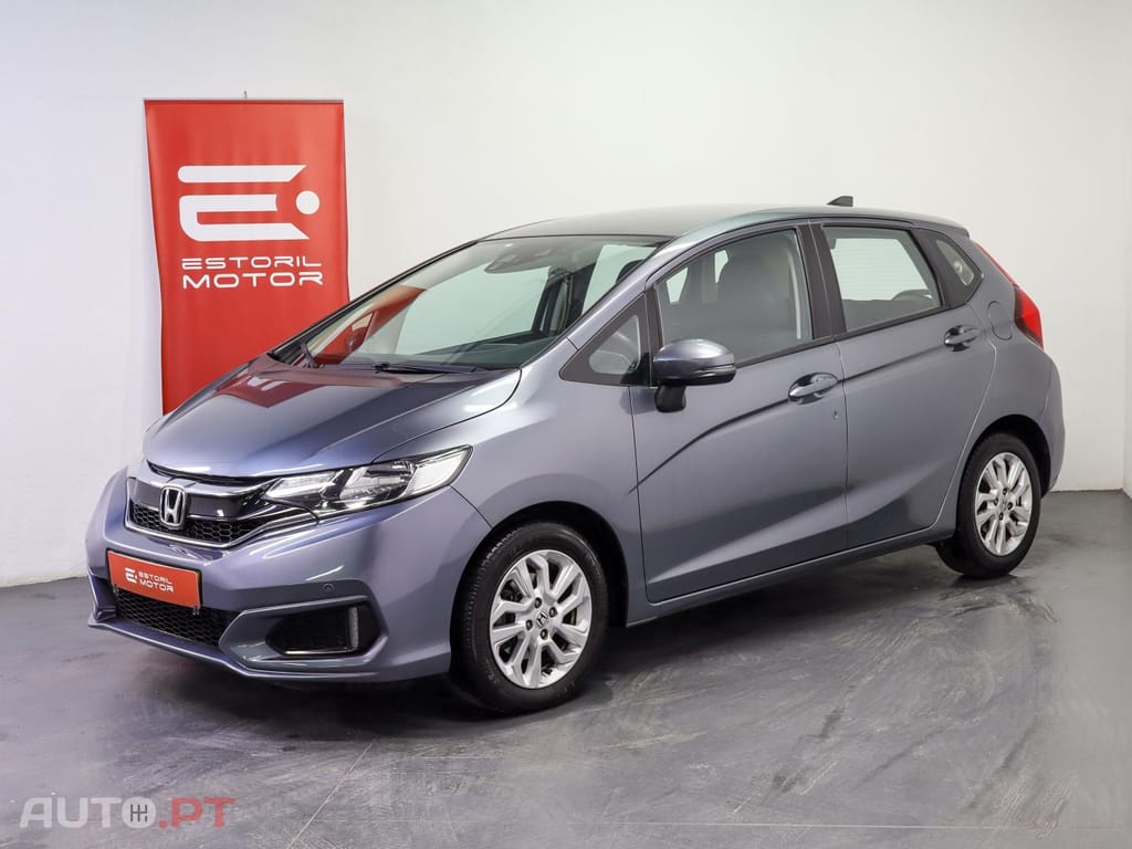 Honda Jazz 1.3 i-VTEC CVT ELEGANCE