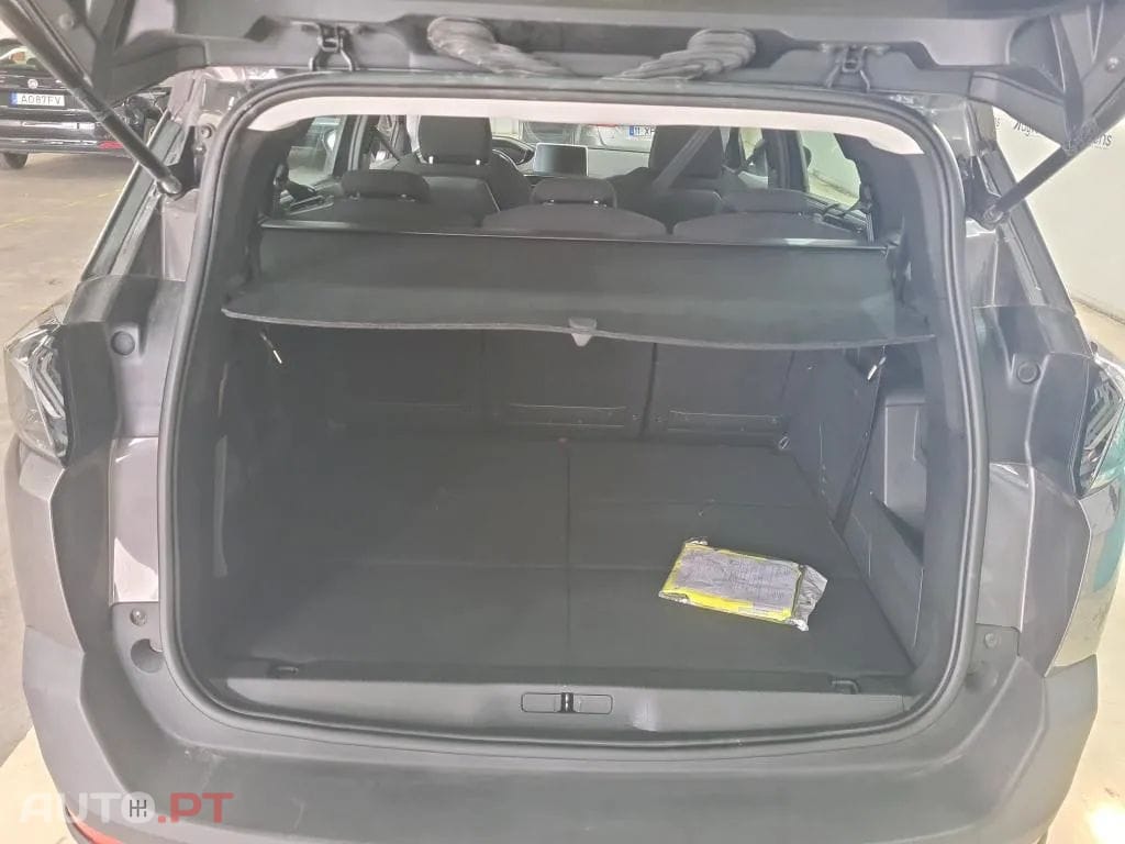 Peugeot 5008 1.5 BlueHDi Active Pack EAT8