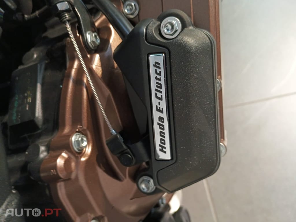Honda CB 650 R - ECLUTCH