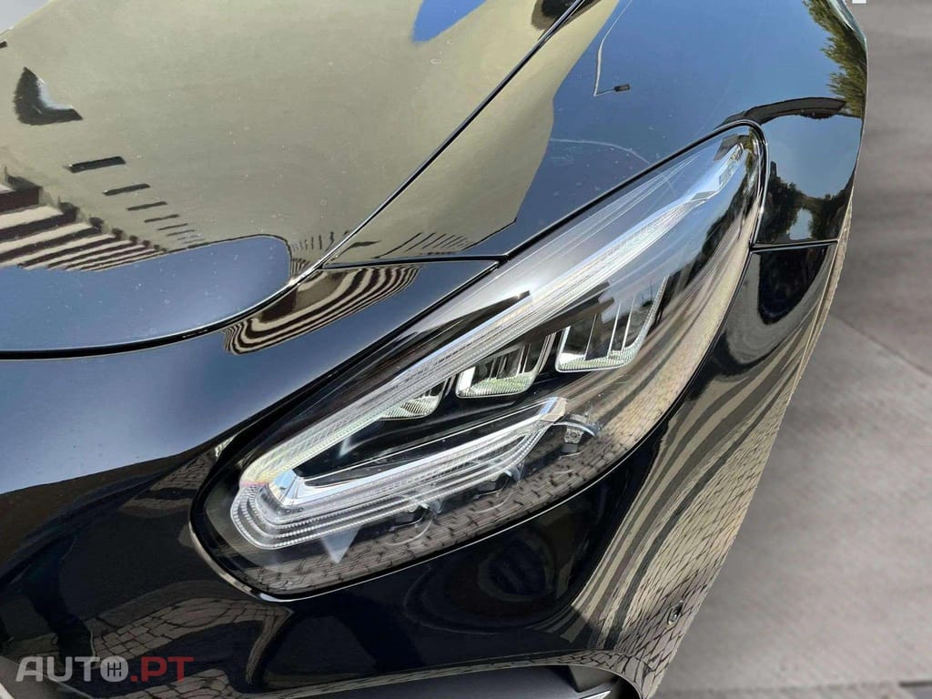 Mercedes-Benz AMG GT Coupe  V8 