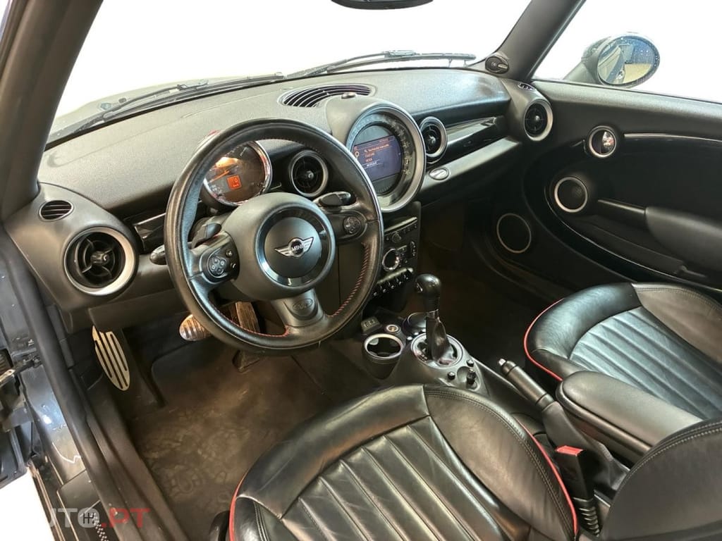 MINI John Cooper Works Auto