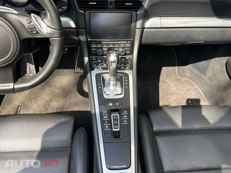 Porsche 911 Carrera 4 S PDK