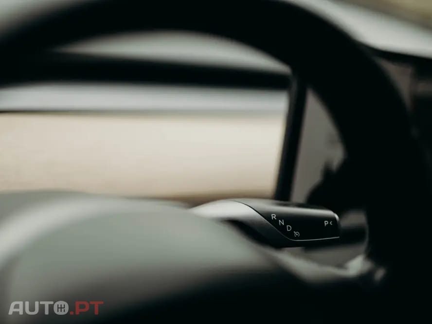 Tesla Model 3 Long Range AWD Dual Motor