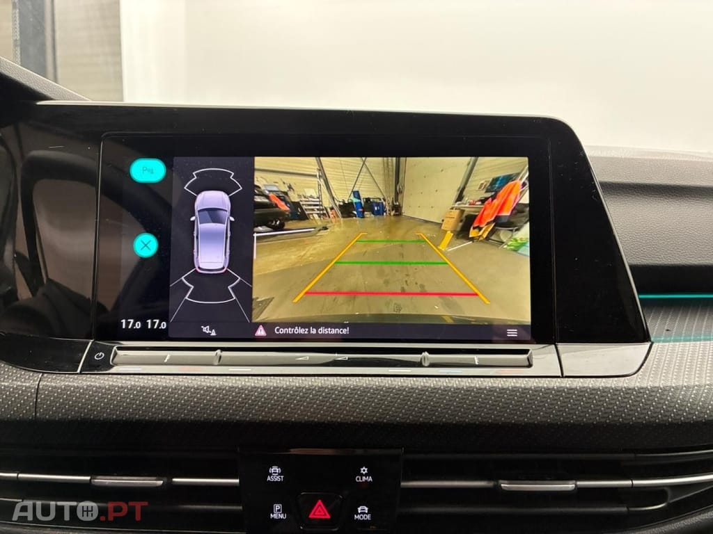 Volkswagen Golf 1.5 eTSI OPF R-Line DSG7