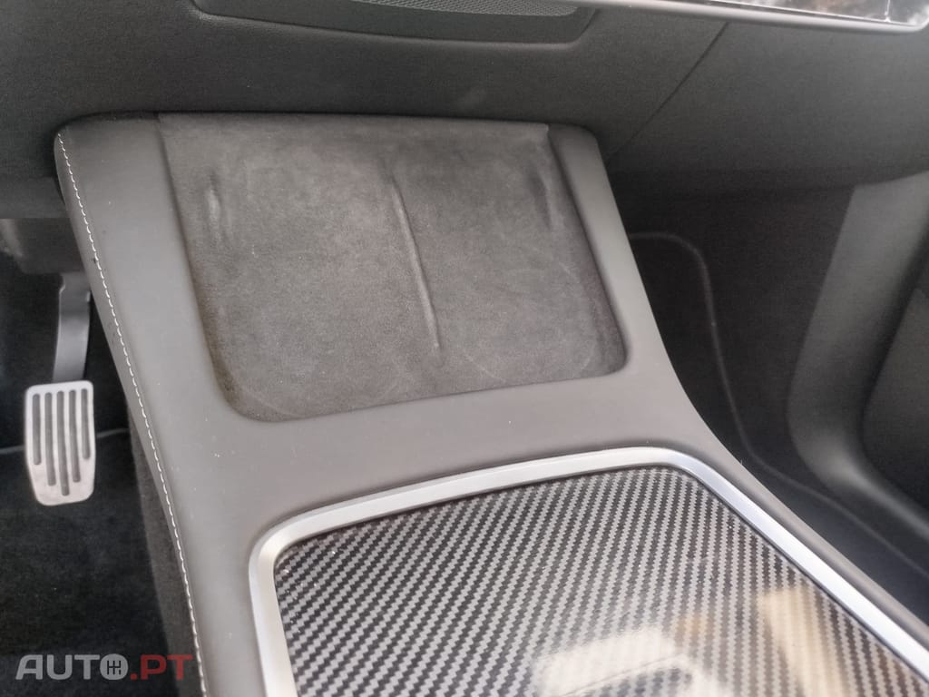 Tesla Model Y Tração Traseira Standard