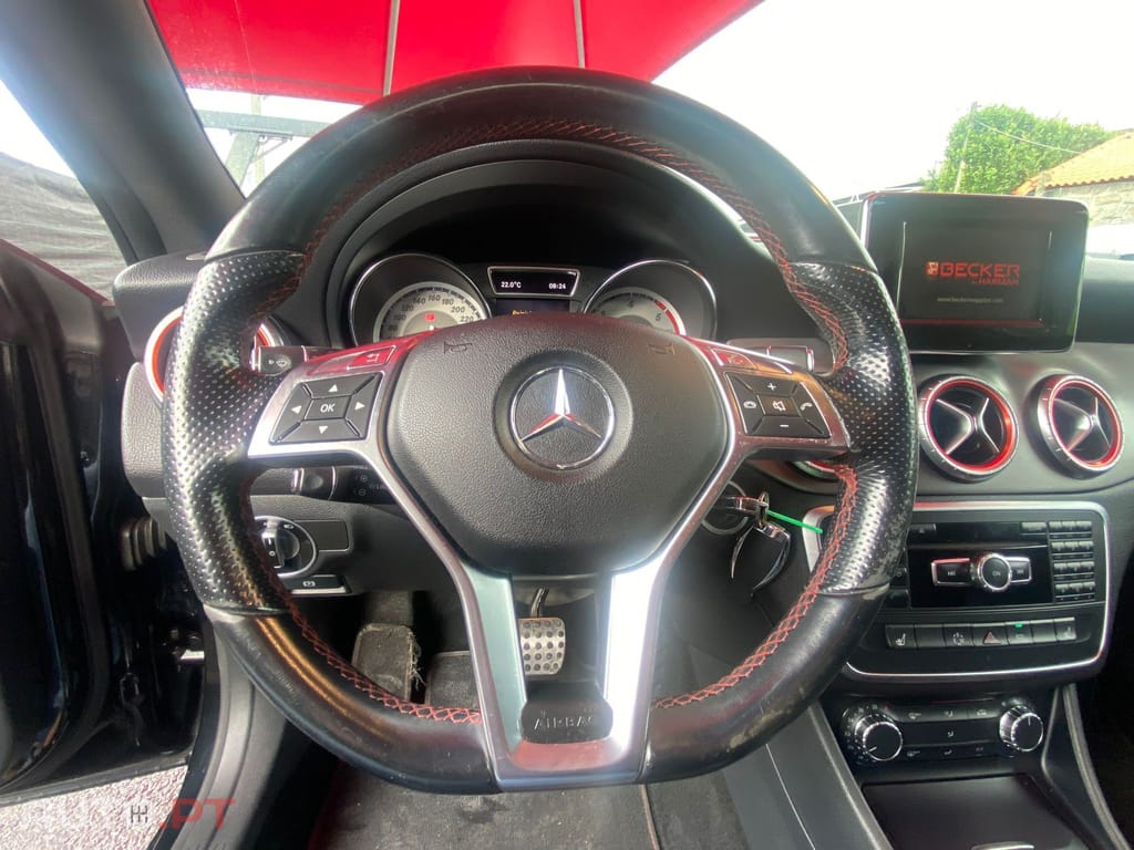 Mercedes-Benz CLA 220 CDi AMG Line Aut.