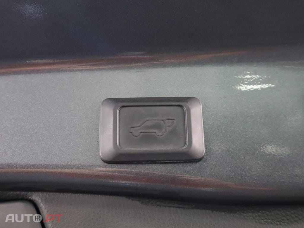 Toyota RAV4 2.5 Hybrid SQUARE Collection