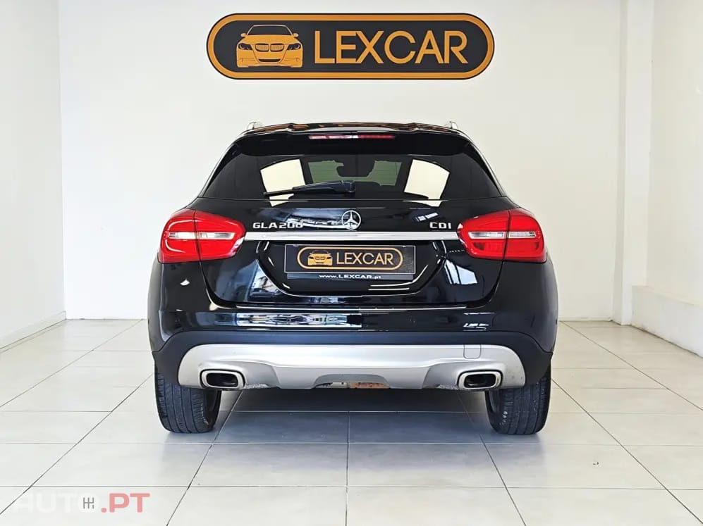 Mercedes-Benz GLA 200 d 4Matic 7G-DCT Urban
