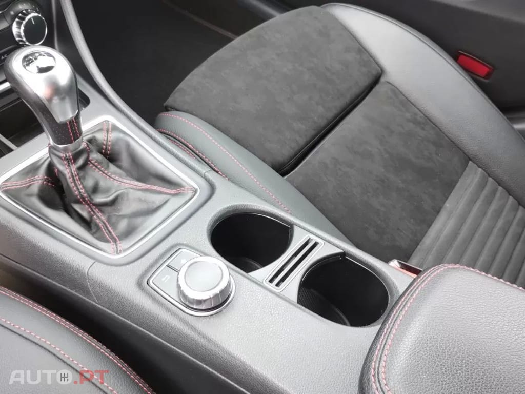 Mercedes-Benz CLA 200 d Shooting Brake AMG Line