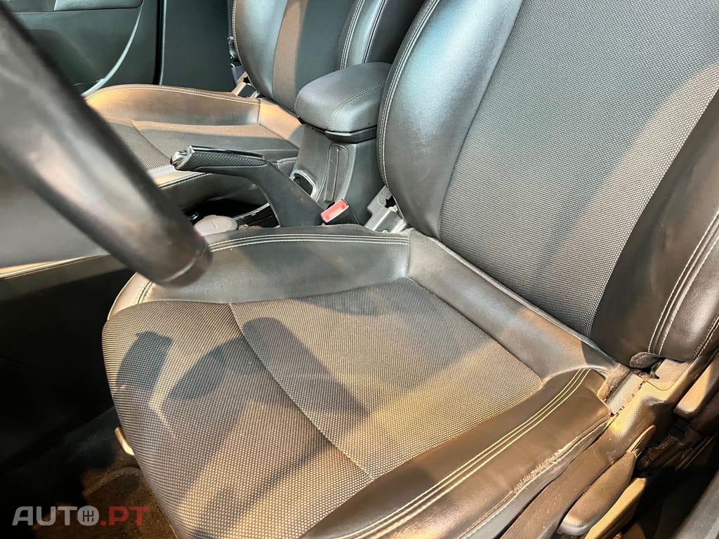Chevrolet Cruze 1.7 Diesel LTZ