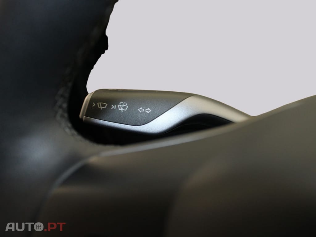 Tesla Model 3 LONG RANGE I.V.A DEDUTÍVEL 