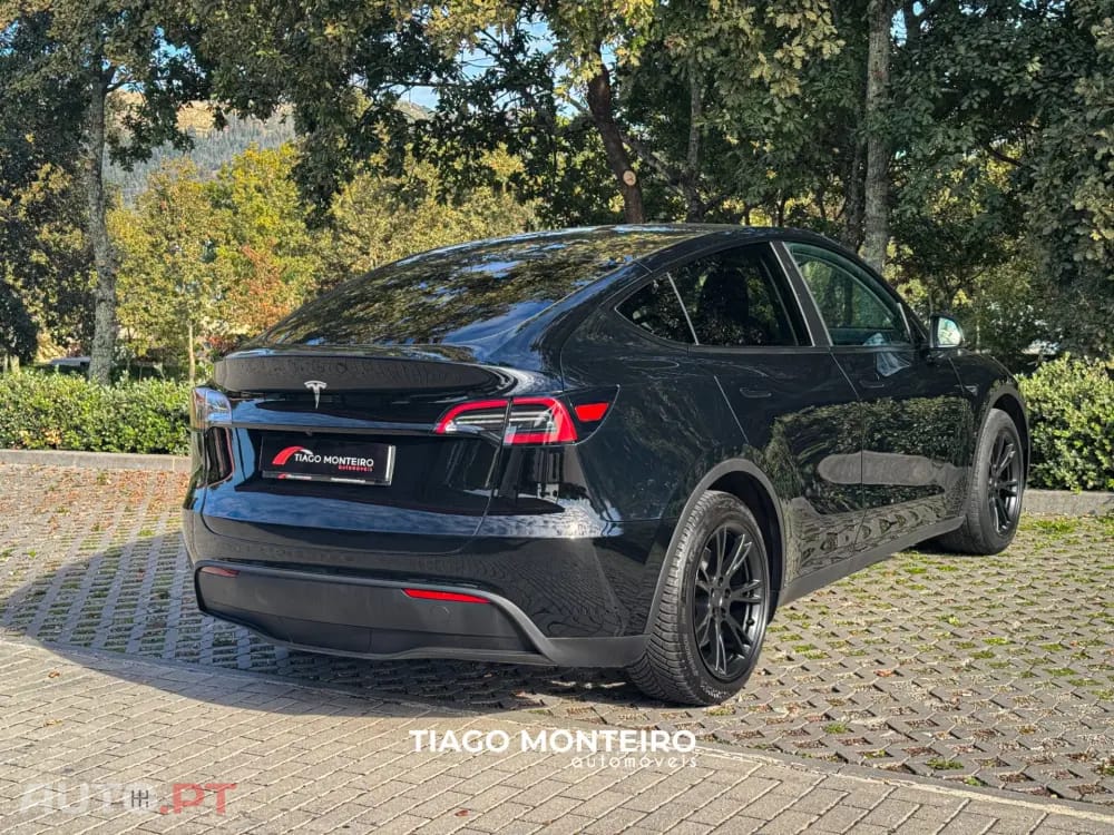 Tesla Model Y Tração Traseira