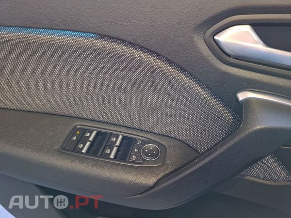 Renault Captur 1.0 TCe 100 Bi-Fuel techno